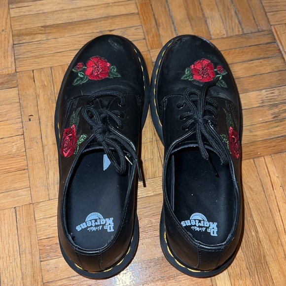 Low Floral Doc Martens - Picture 3 of 7